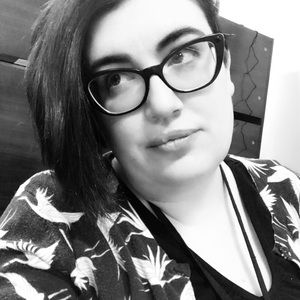 Meet your Posher, Angela